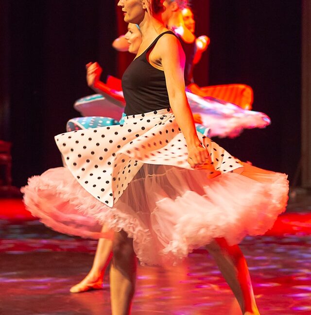 60208137_10216420101268238_3569976906629513216_n